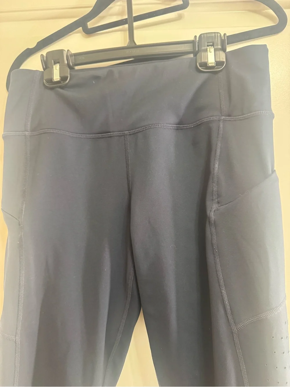 Athleta Navy Perforated Side-Panel Leggings size small EUC - Picture 5 of 9
